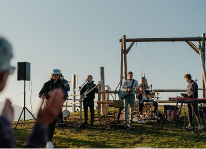 250810-timbreroots-sonnenaufgangskonzert-rosskopf-felixbacher-35